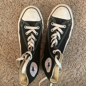 Black high top converse!! So cute used!